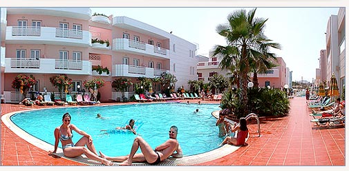 מלון  Magda Hotel